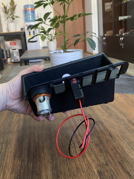 Блок зарядки USB-C 65W для BMW E36 в Череповце