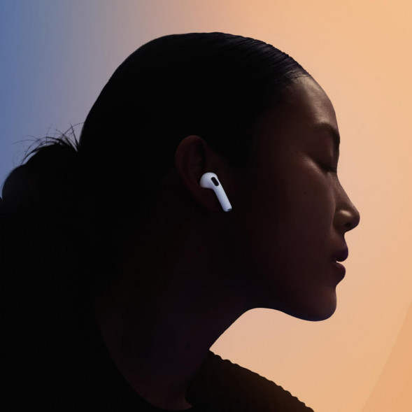 Наушники Apple AirPods 4 (без шумоподавления) в Череповце