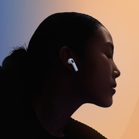 Наушники Apple AirPods 4 (с шумоподавлением) в Череповце