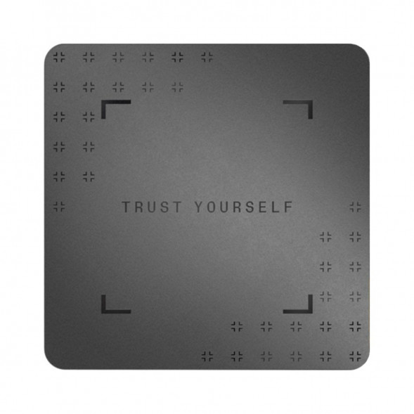 Аппаратный холодный криптокошелек Ledger Stax c чехлом Magnet Shell Black + Recovery Key в Череповце