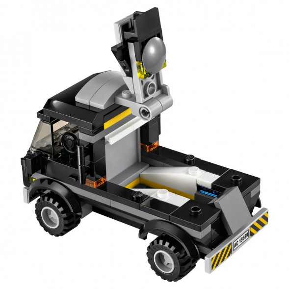 Конструктор LEGO Super Heroes 76032 Погоня на Квинджете Мстителей в Череповце