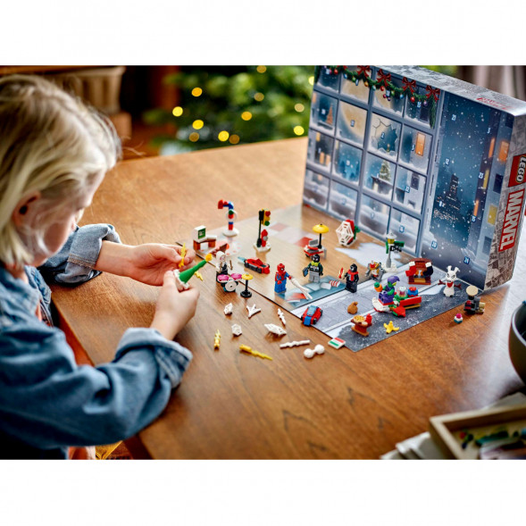 Конструктор LEGO Super Heroes 76293 Новогодний календарь Человек-паук, 2024 в Череповце