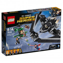 Конструктор LEGO Super Heroes 76046 Поединок в небе