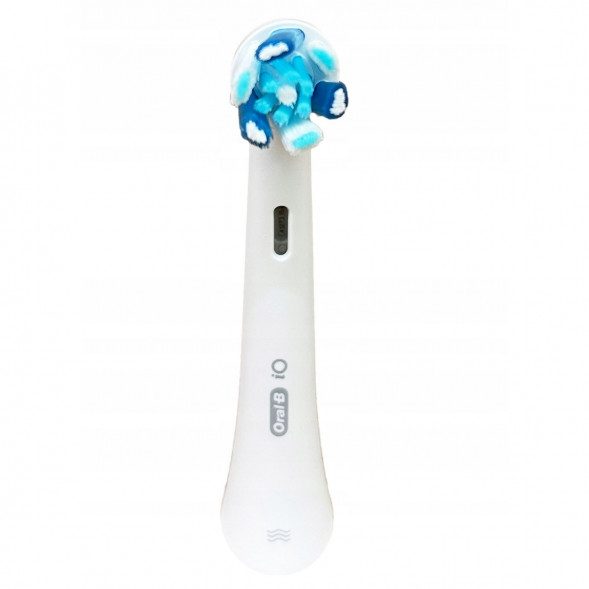 Насадка для электрической зубной щетки Oral-B iO Ultimate Clean White, 4 шт. в Череповце